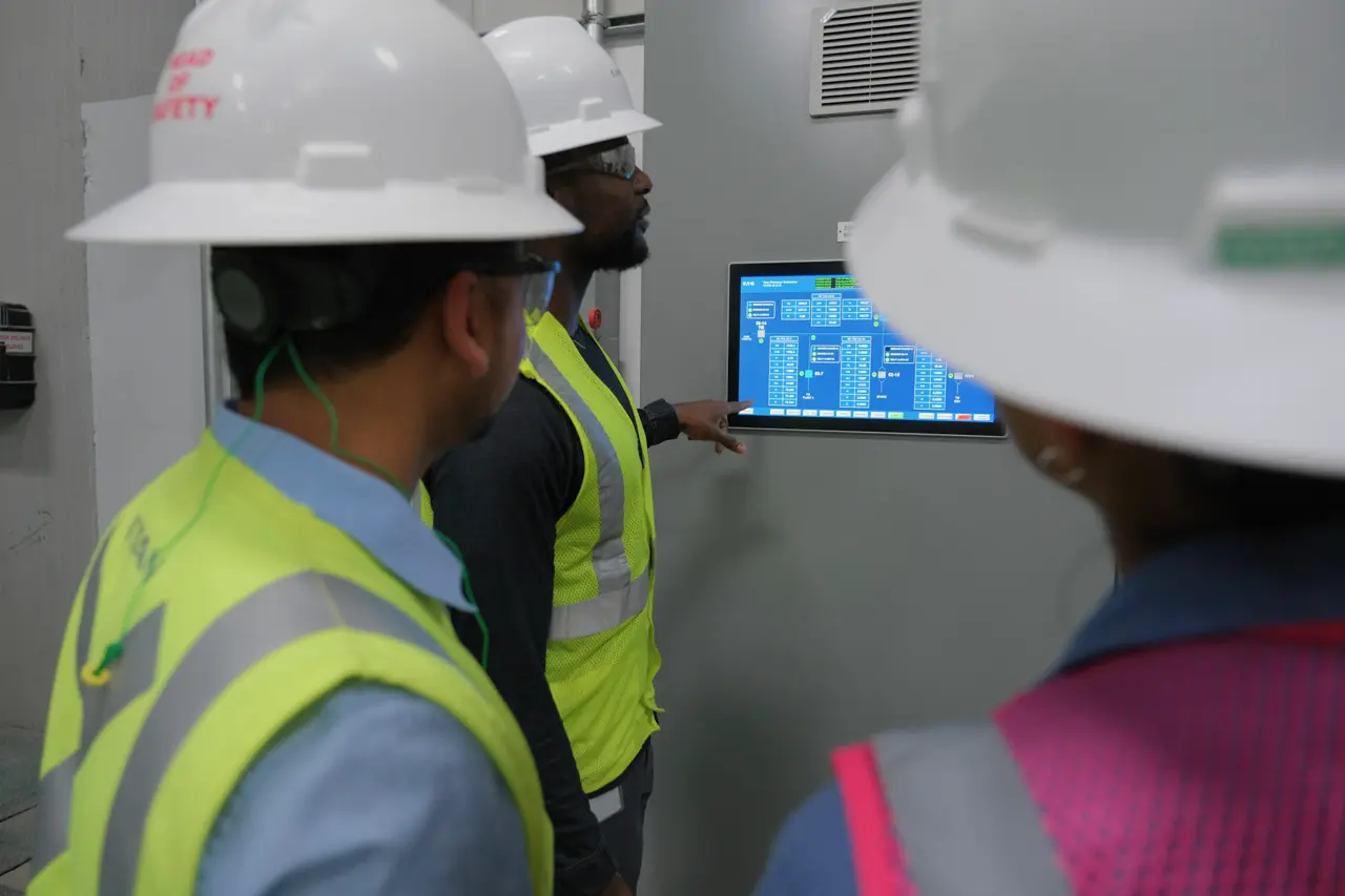 CemAI monitoring interface being used by cement plant maintenance team